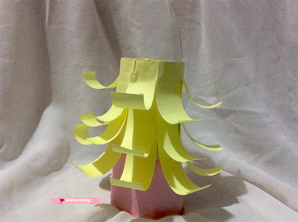 DIY doll toilet paper roll