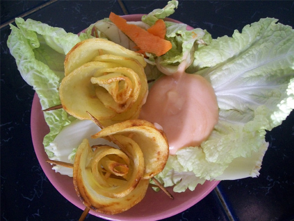 DIY Foodie: Rose Potato Fries