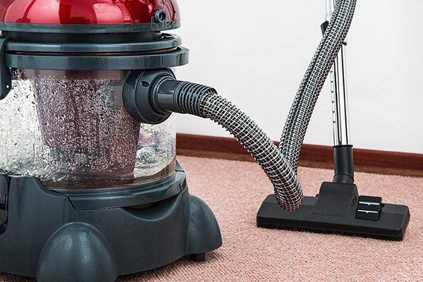 Five Tips to Buying a Canister Vacuum